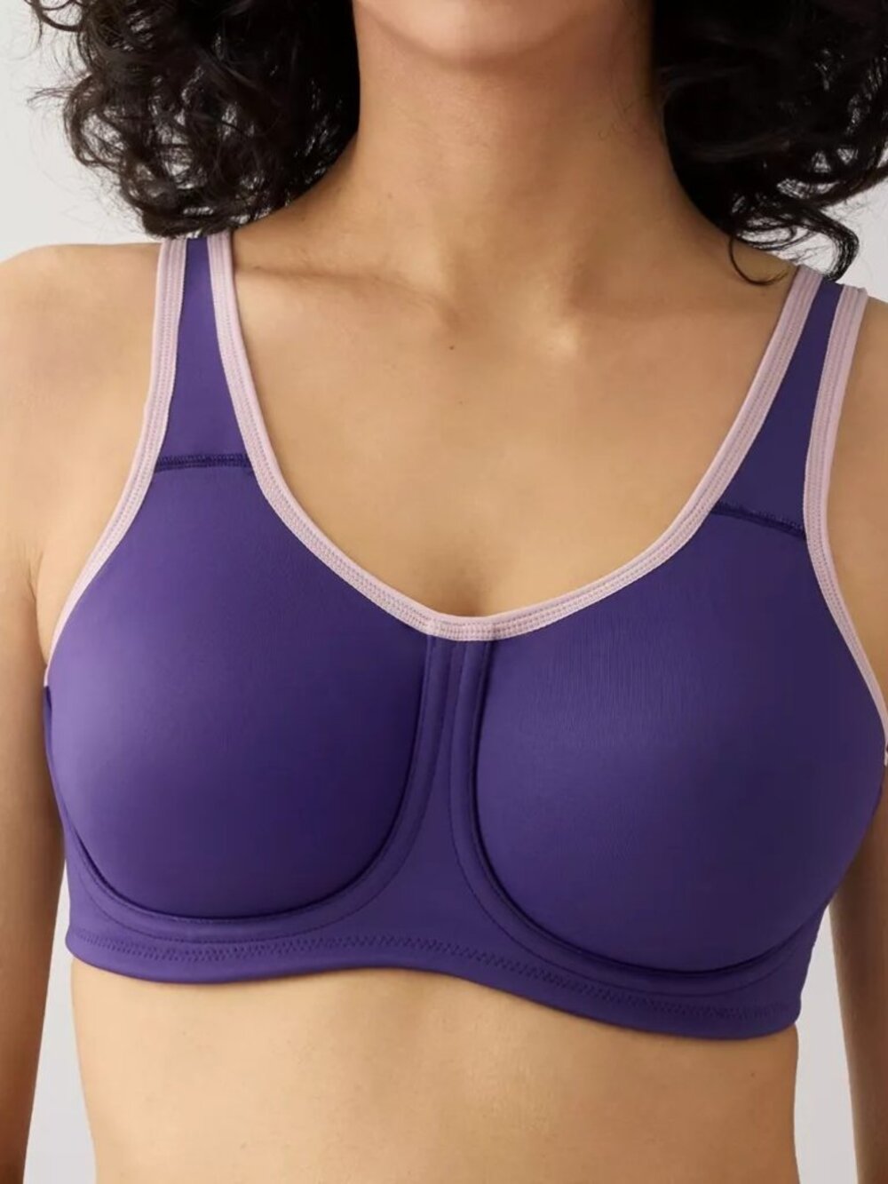 #2399 Wacoal Women's Simone Underwire Sports Bra in Mulberry Purple